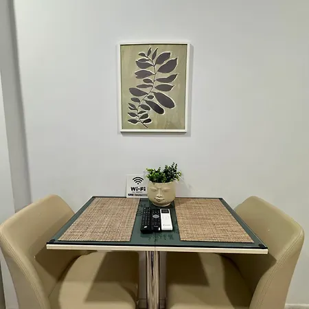 Апартаменти Cozy Place